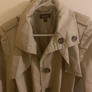Taupe/Beige bebe trench coat. 3/4 sleeves